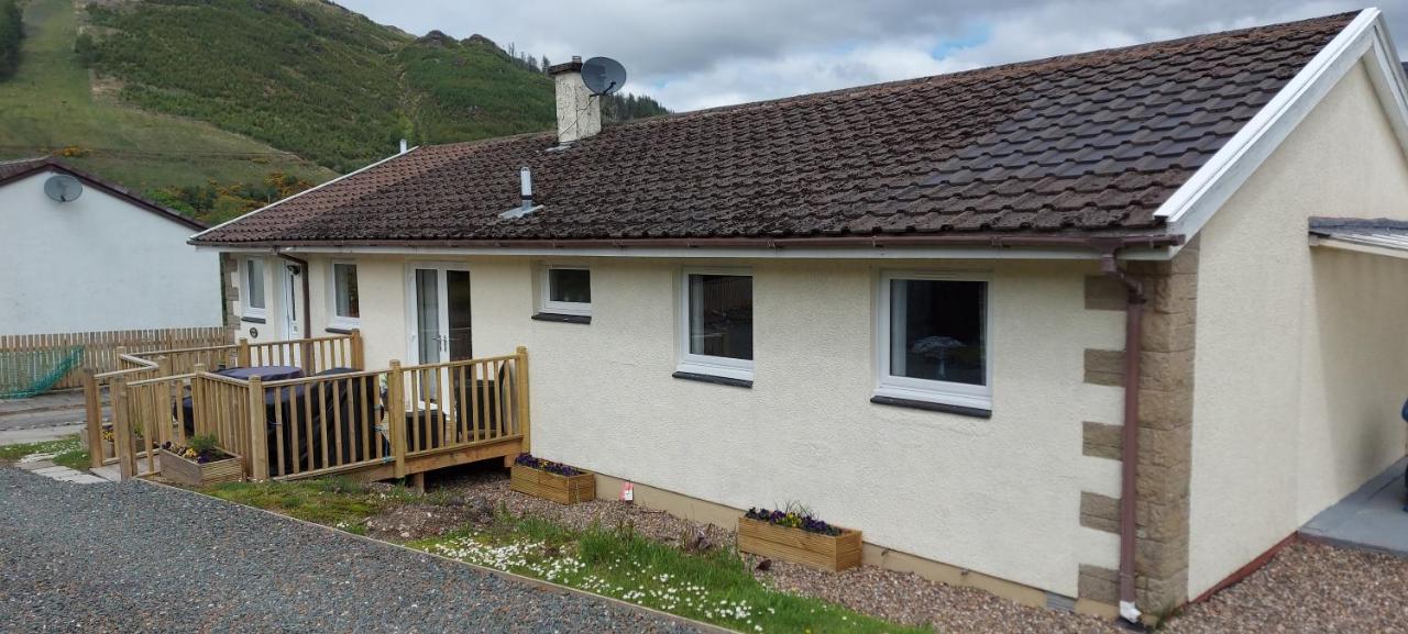 Villa 2 Cv At Lochgoilhead With Swedish Hot Tub Exterior foto